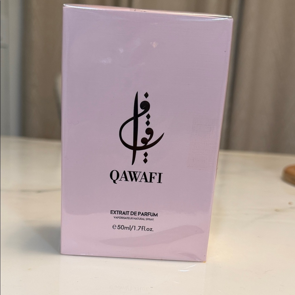 Qawafi Women Pink Extrait de Parfum 50ml
